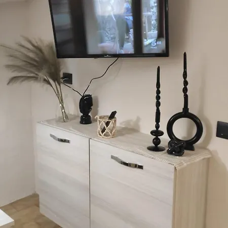 La Casa Del Gigante Frassino