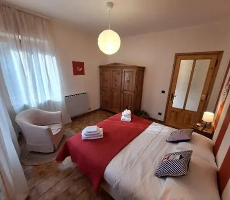 La Casa Del Gigante Frassino